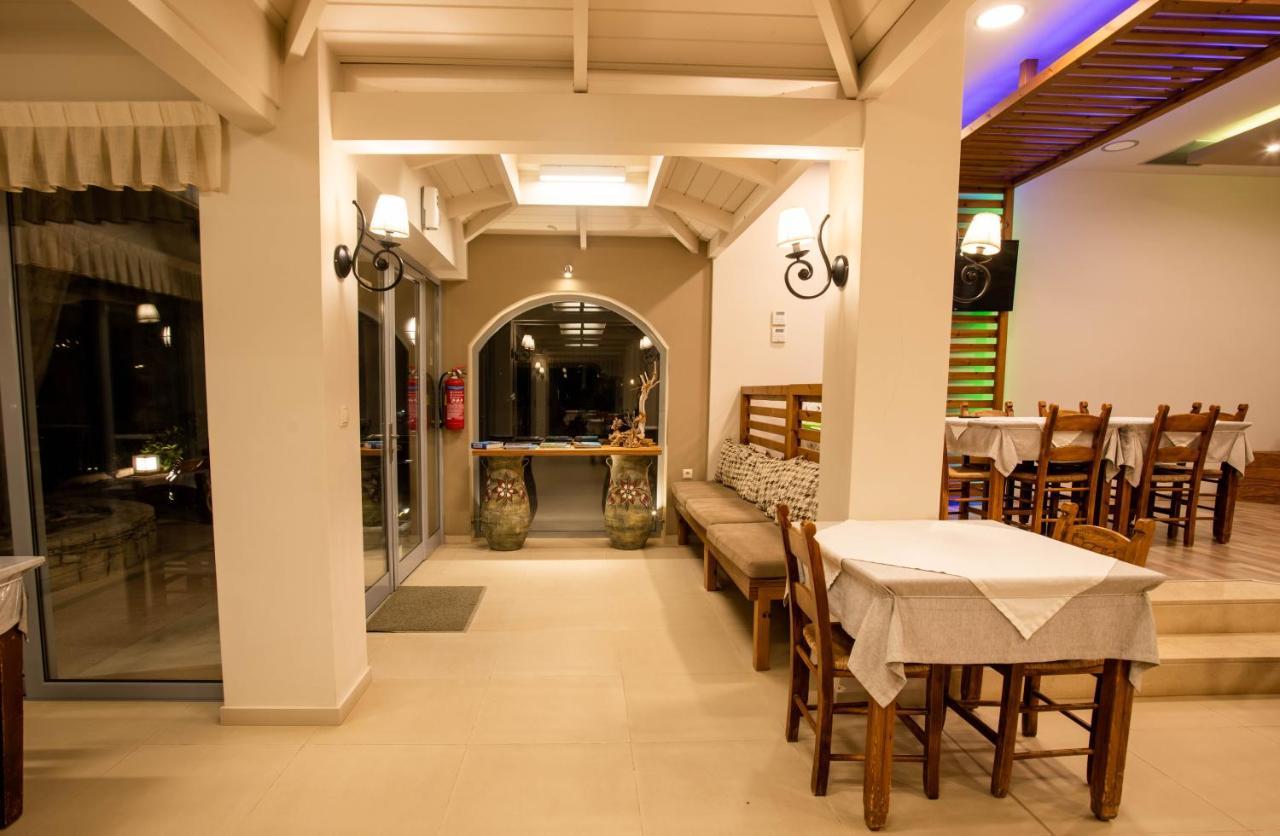 Polyrizos Hotel 罗达奇诺 外观 照片