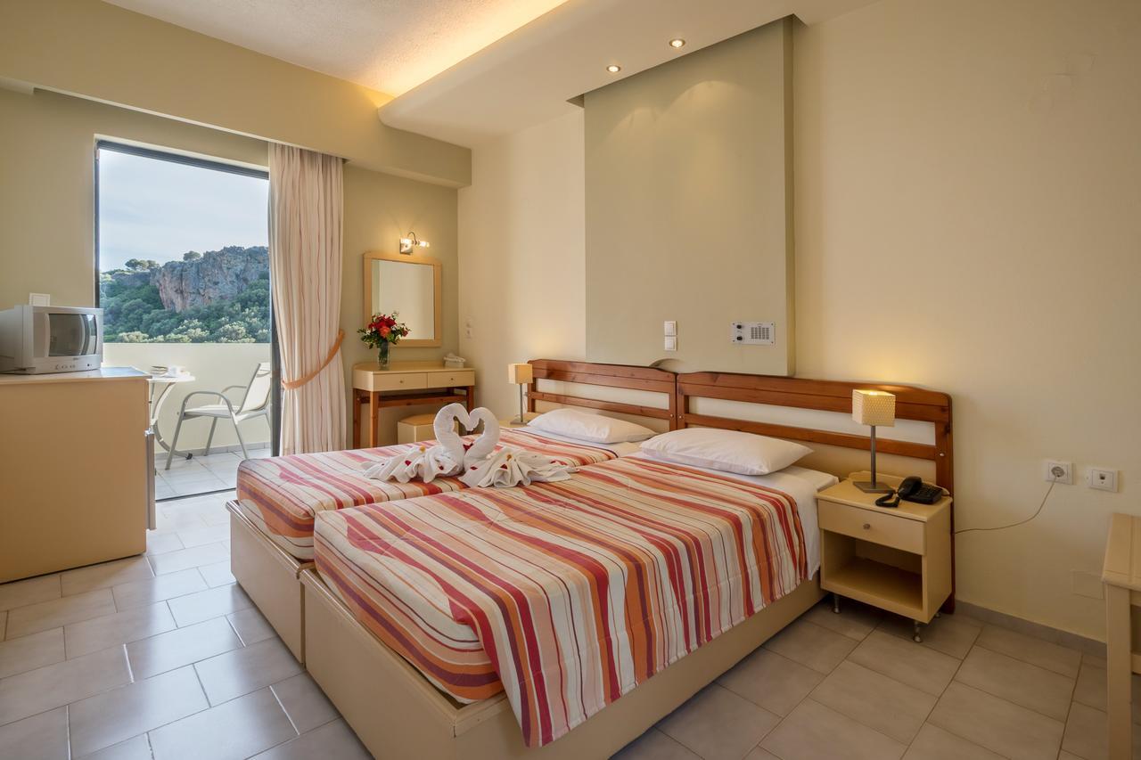 Polyrizos Hotel 罗达奇诺 外观 照片
